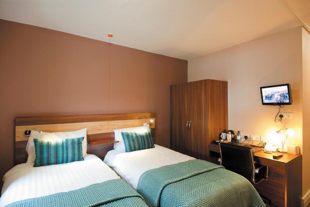 The Cedars Hotel Wokingham Kamer foto